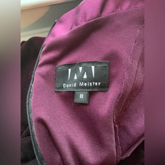 Vintage - David Meister Velvet Burgundy Formal Dress. Size 8 - Picture 7 of 7